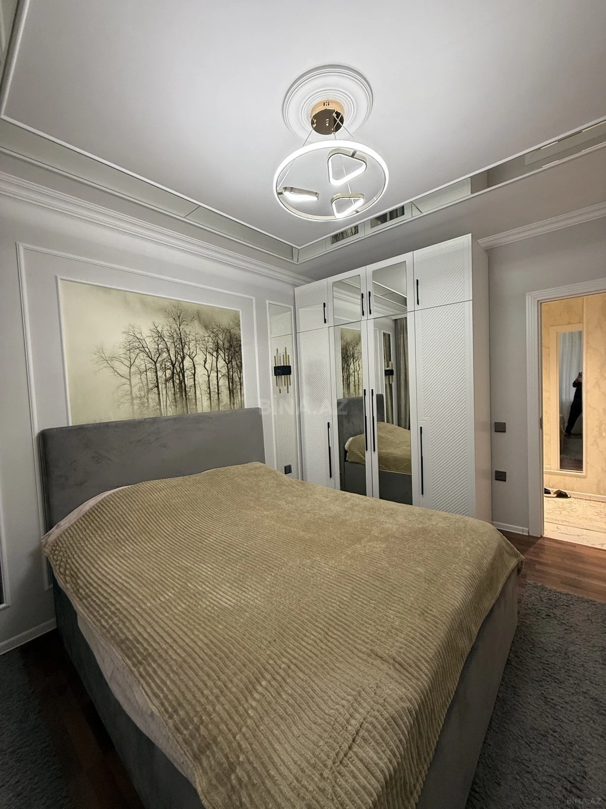 Kirayə verilir 2 otaqlı mənzil 60 m²