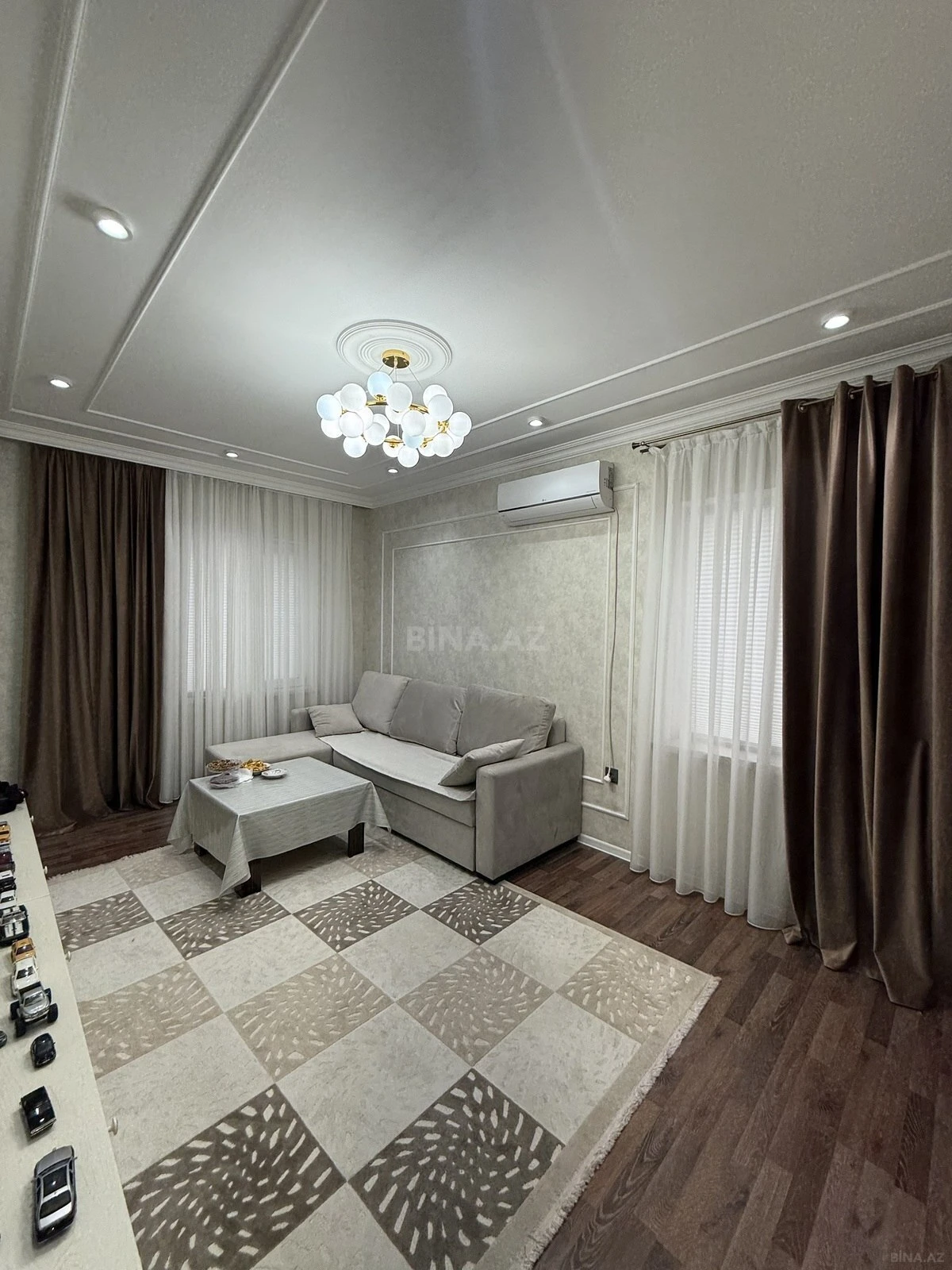 Kirayə verilir 2 otaqlı mənzil 60 m²