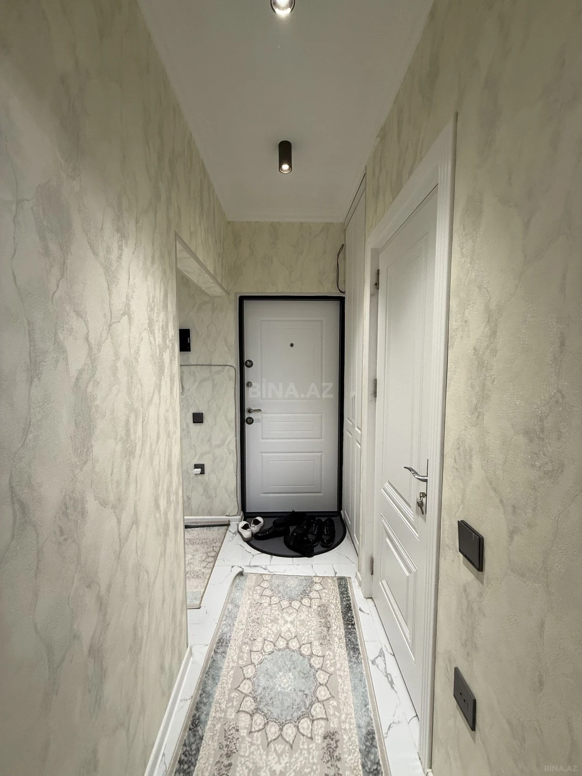 Kirayə verilir 2 otaqlı mənzil 60 m²