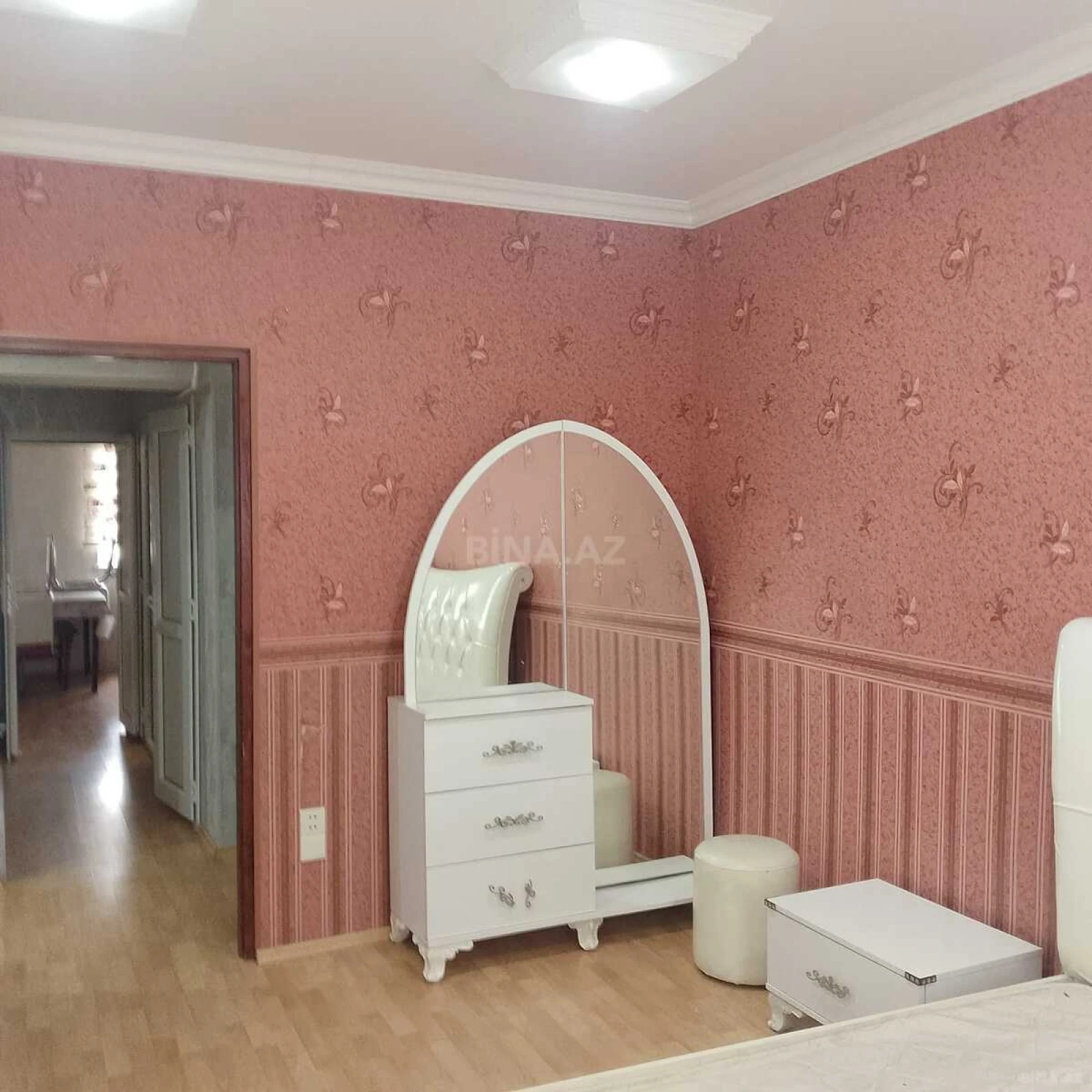 Satılır 3 otaqlı mənzil 80 m²