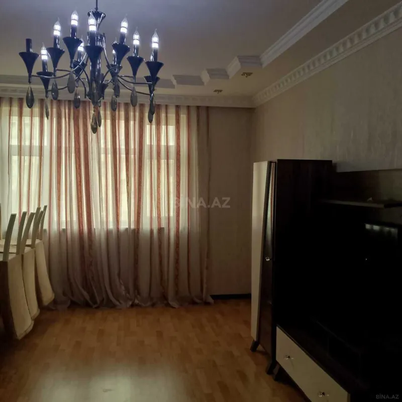 Satılır 3 otaqlı mənzil 80 m²