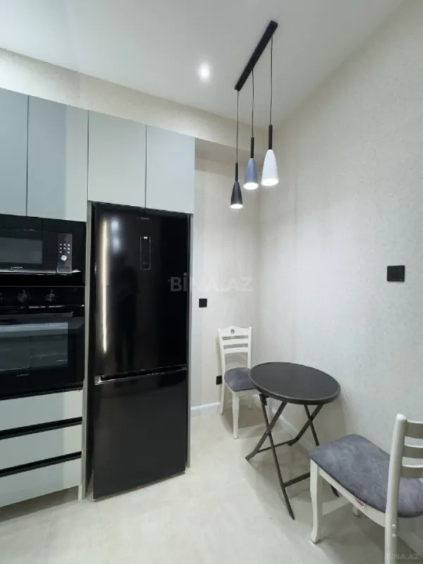 Satılır 2 otaqlı mənzil 70 m²