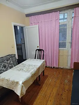 Kirayə verilir 2 otaqlı mənzil 43 m²