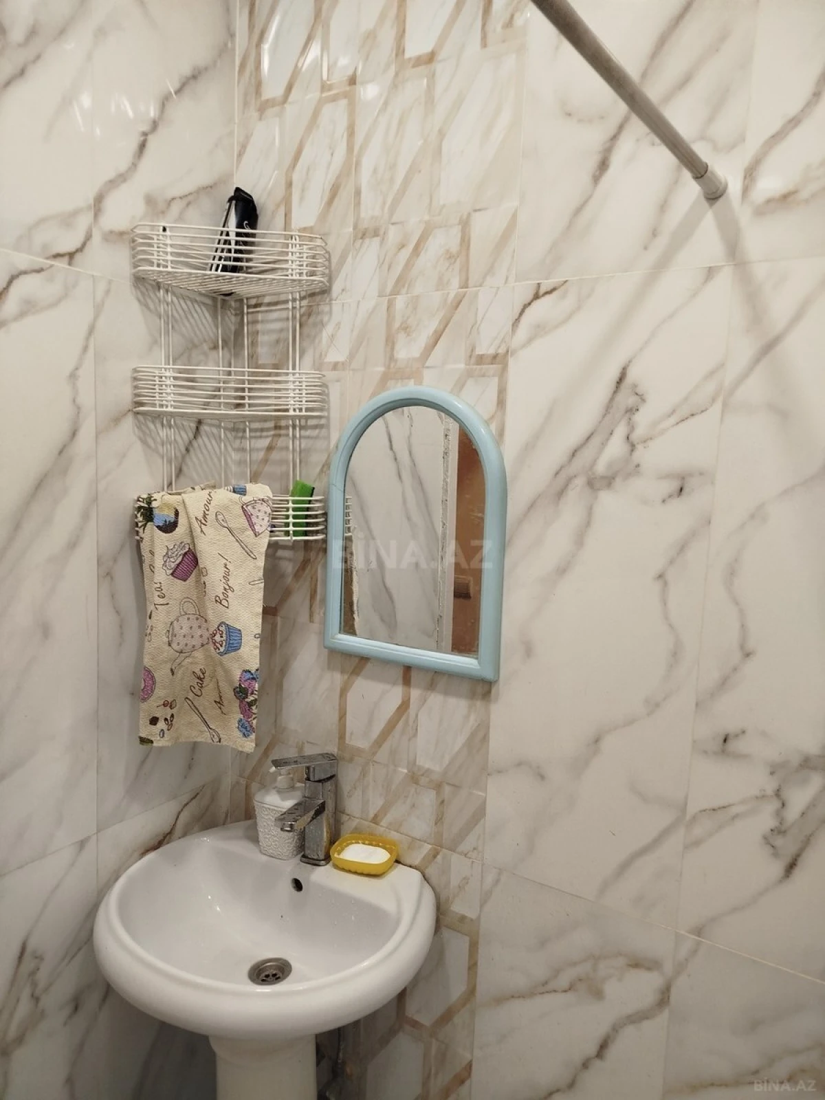 Kirayə verilir 2 otaqlı mənzil 43 m²