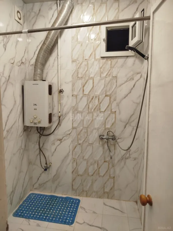 Kirayə verilir 2 otaqlı mənzil 43 m²