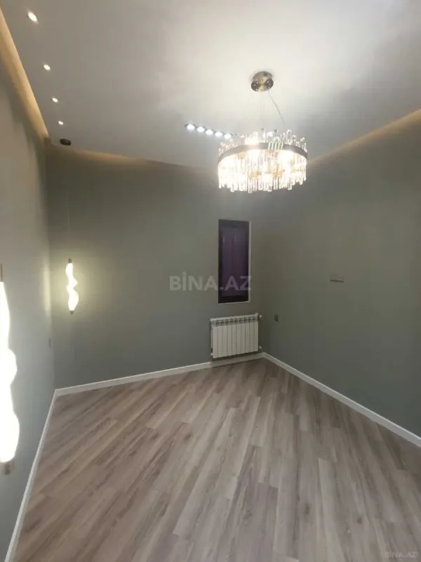Satılır 2 otaqlı mənzil 70 m²