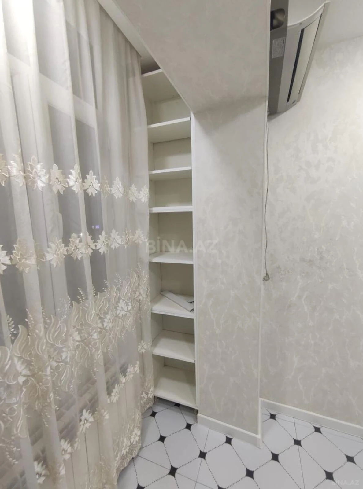 Kirayə verilir 3 otaqlı mənzil 70 m²