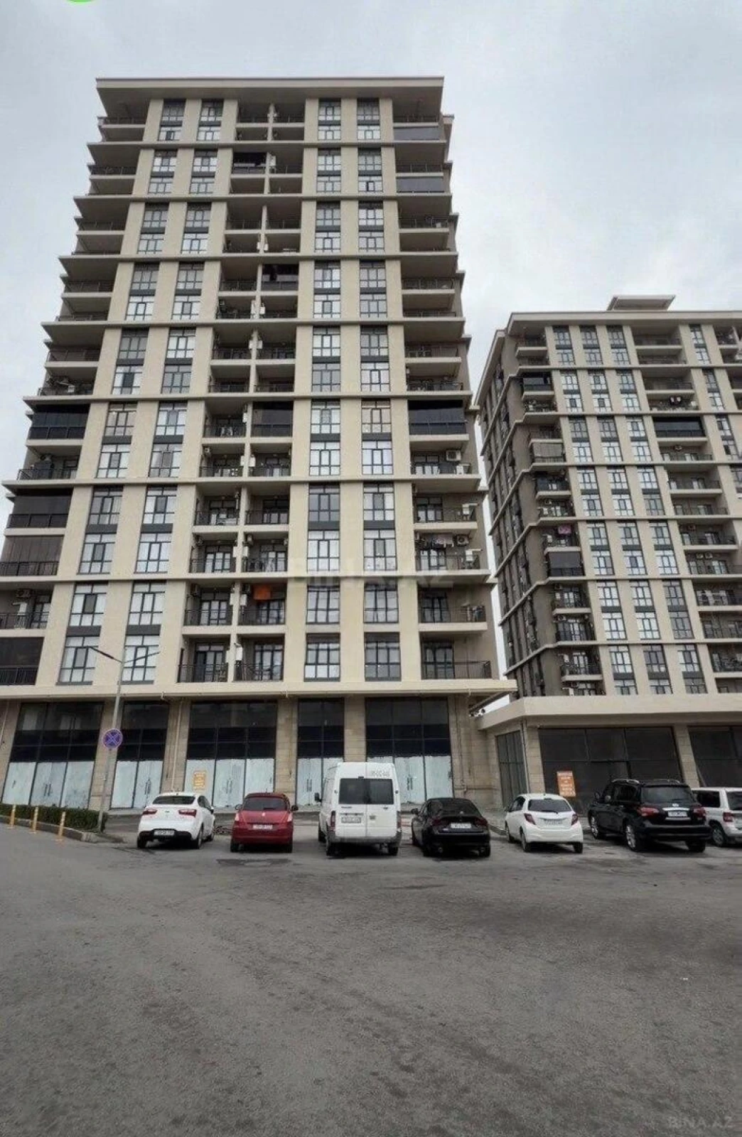 Satılır 2 otaqlı mənzil 60 m²