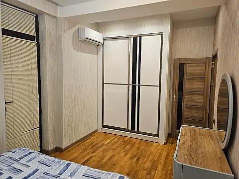 Satılır 3 otaqlı mənzil 113 m²