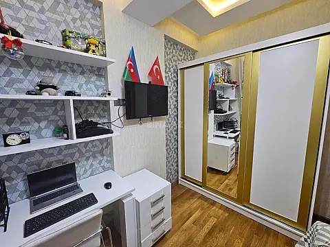 Satılır 3 otaqlı mənzil 113 m²