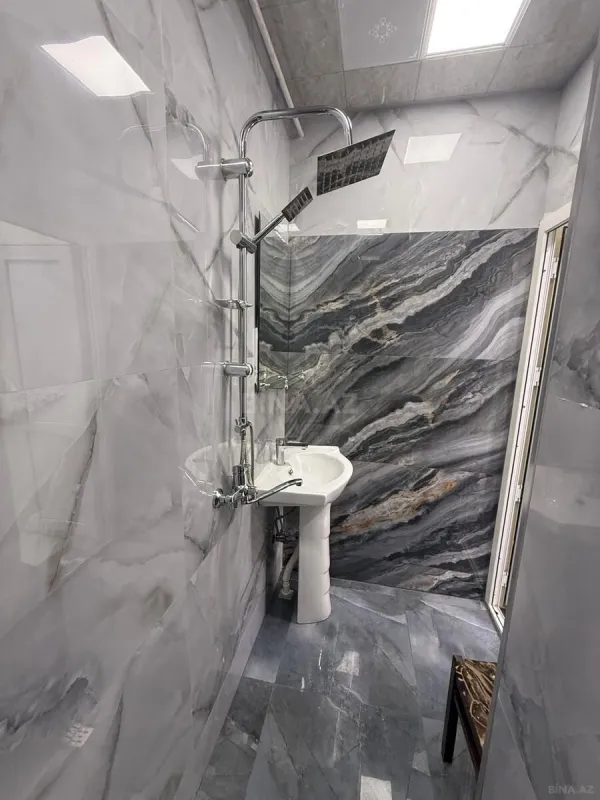 Satılır 2 otaqlı mənzil 45 m²