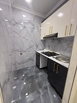 Satılır 2 otaqlı mənzil 45 m²