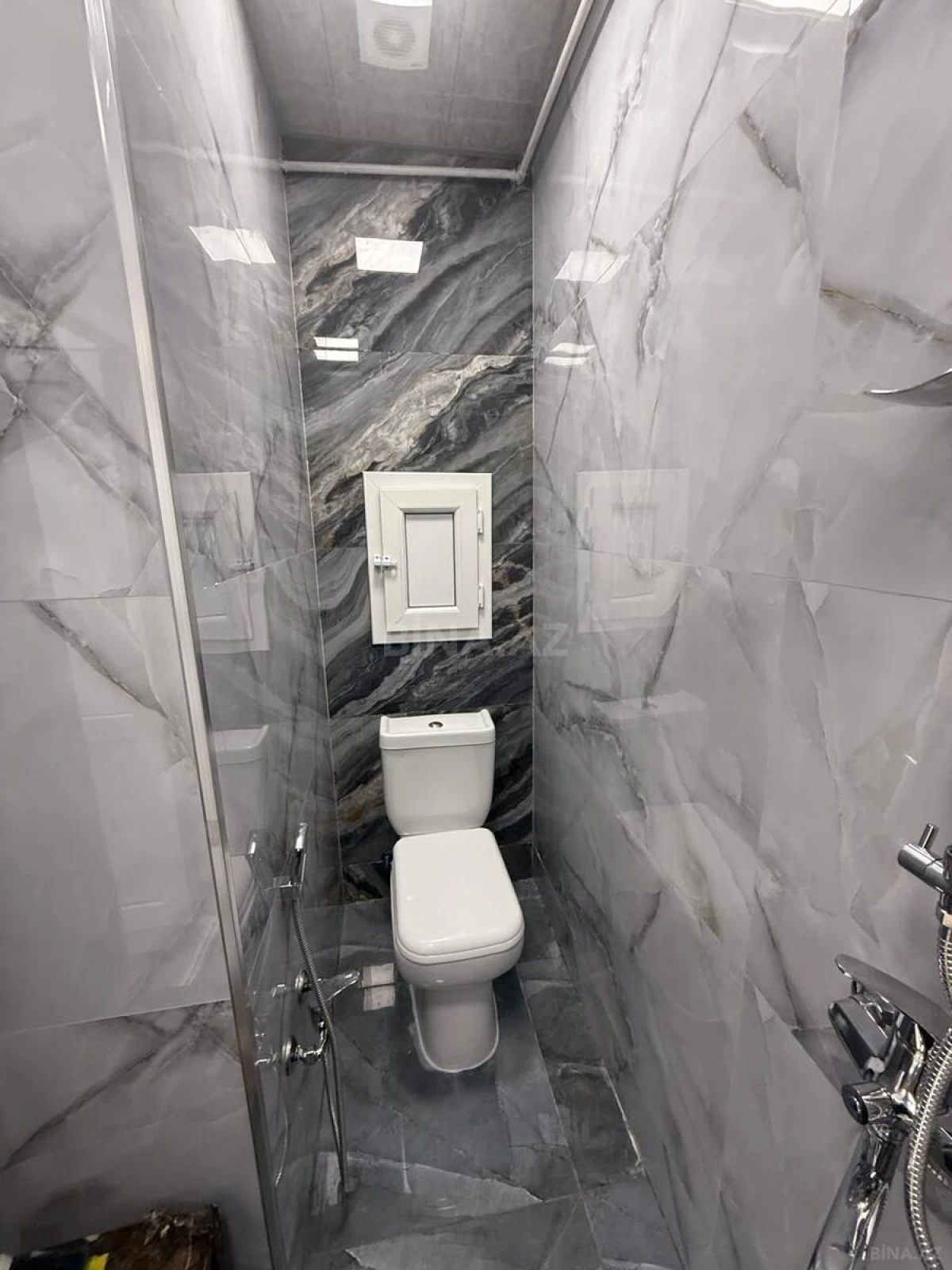 Satılır 2 otaqlı mənzil 45 m²