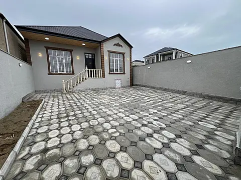 Satılır 4 otaqlı həyət evi 150 m²