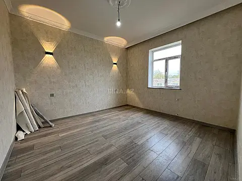 Satılır 4 otaqlı həyət evi 150 m²
