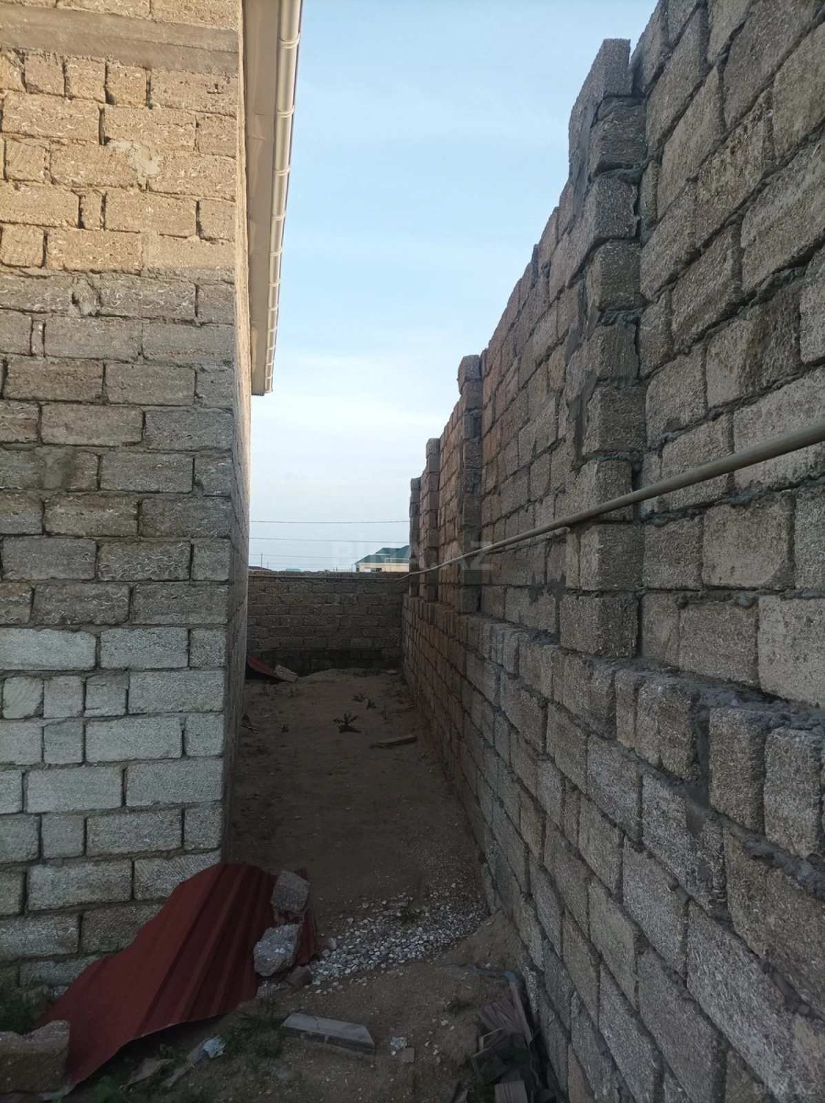 Satılır 4 otaqlı həyət evi 127 m²