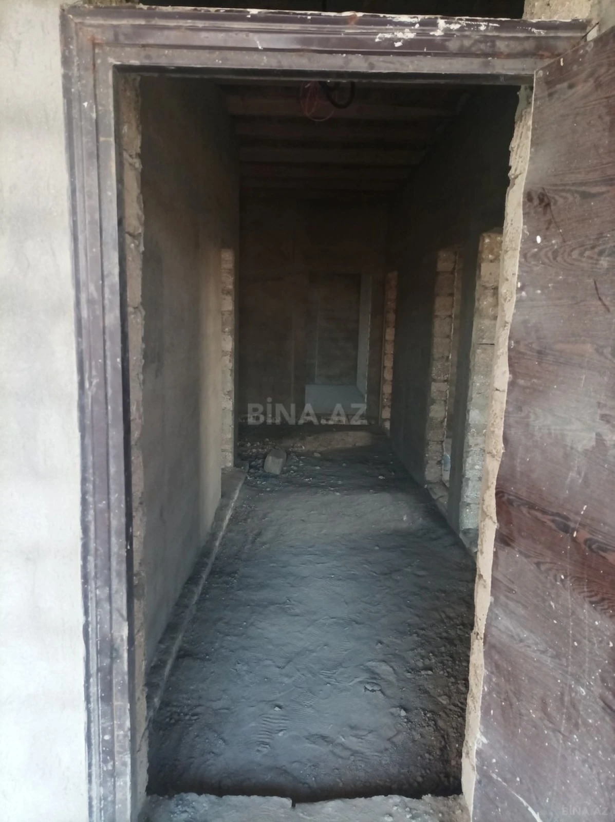 Satılır 4 otaqlı həyət evi 127 m²