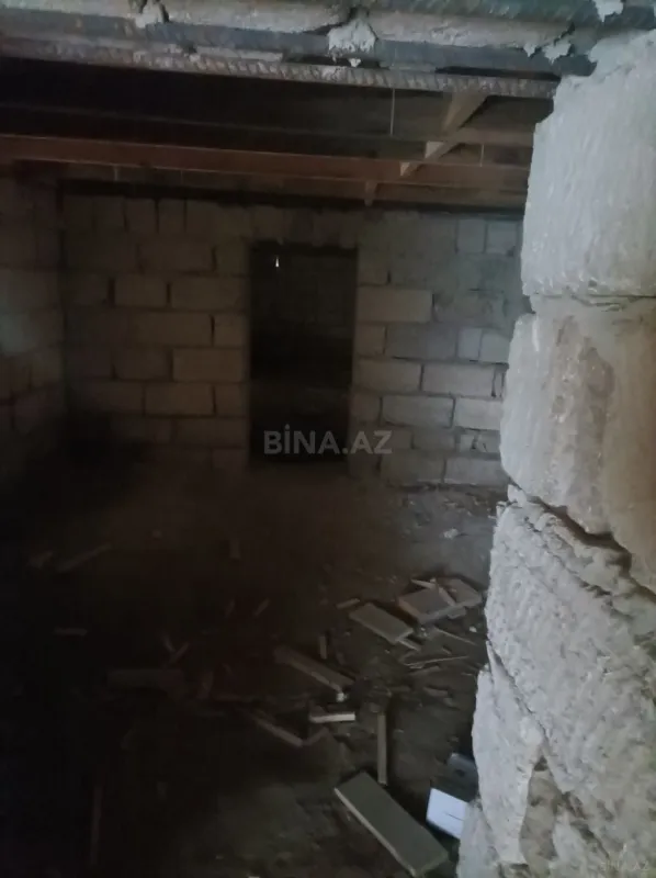 Satılır 4 otaqlı həyət evi 127 m²