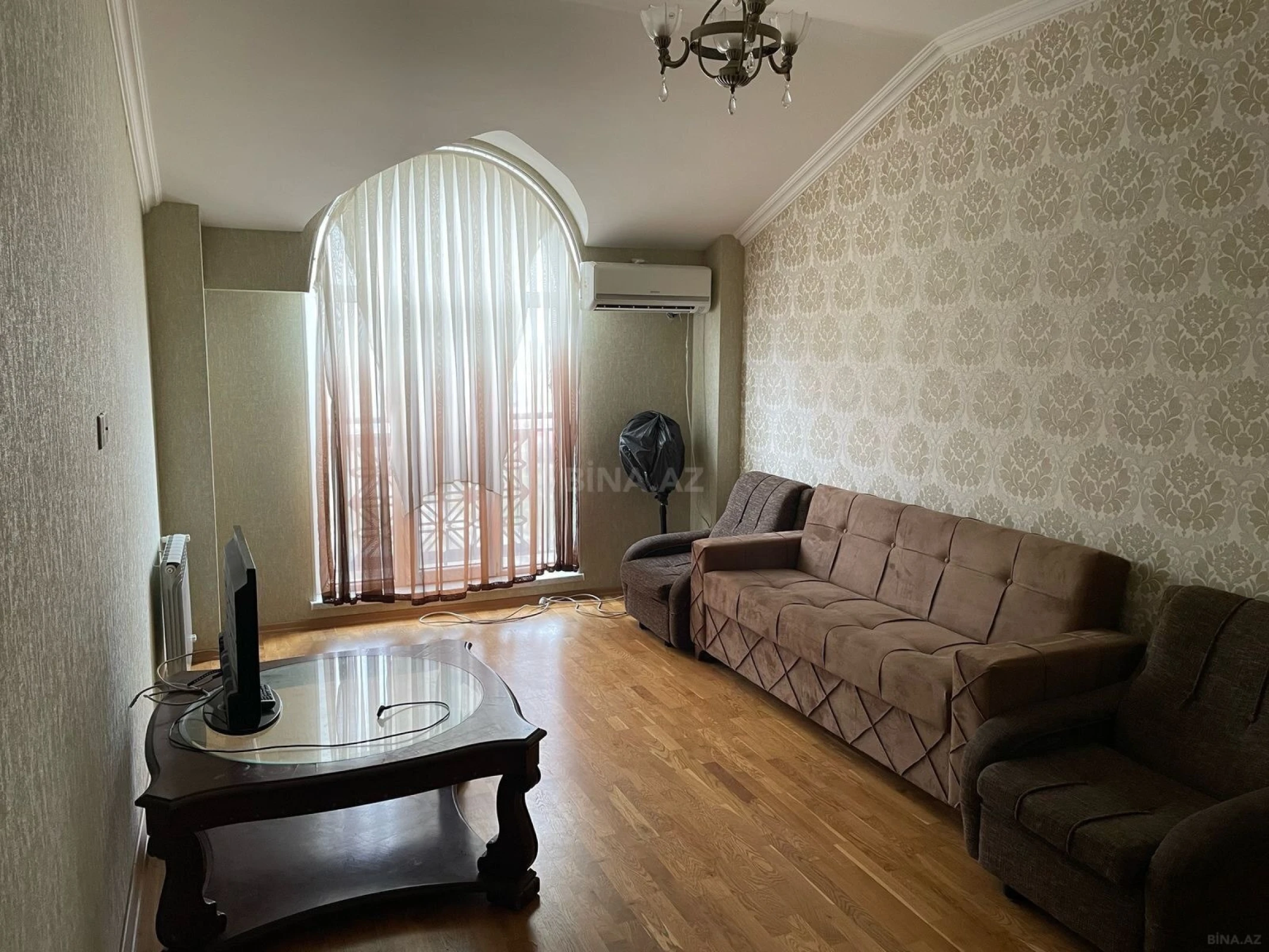 Satılır 2 otaqlı mənzil 65 m²