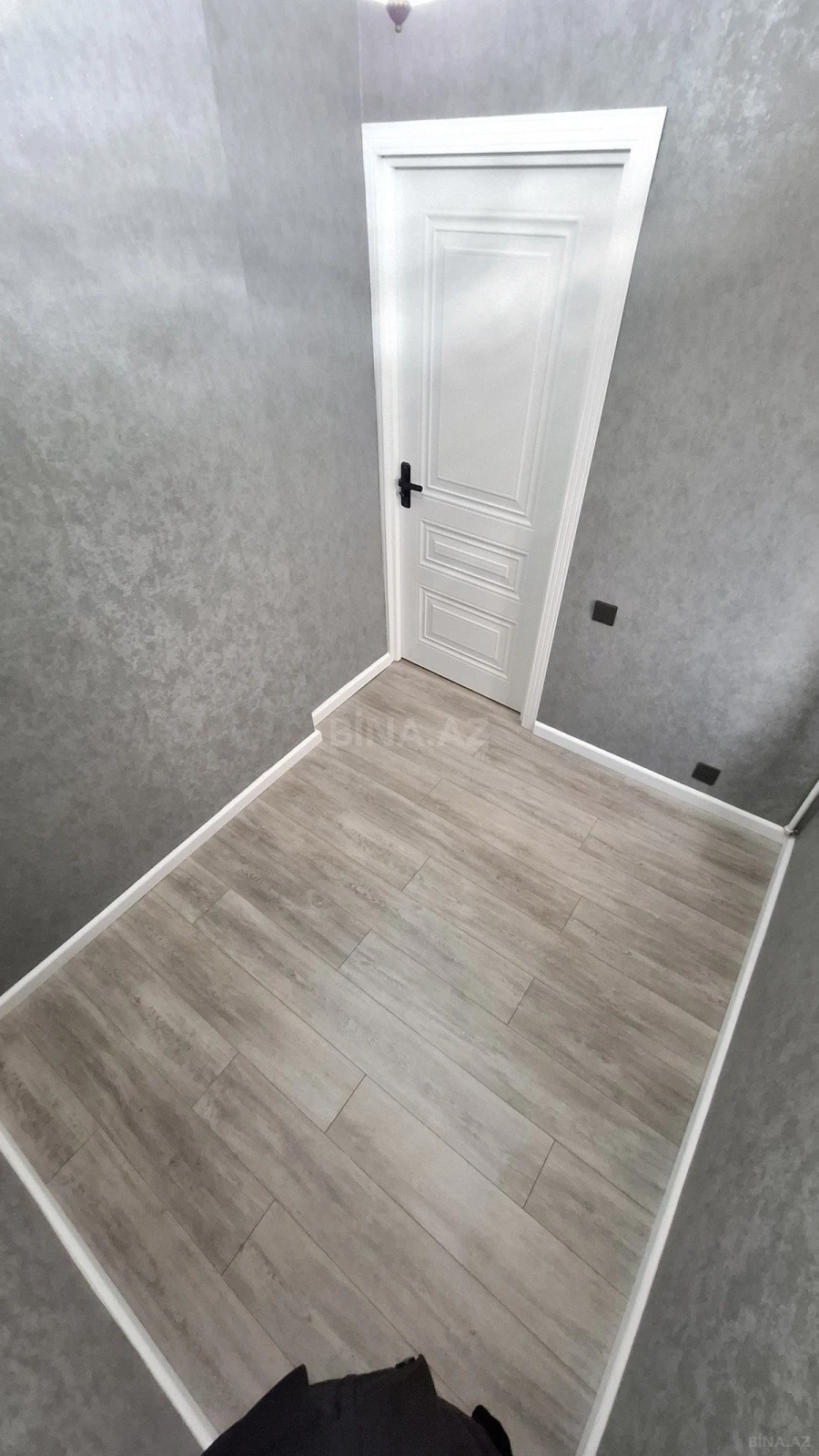 Satılır 2 otaqlı mənzil 42 m²