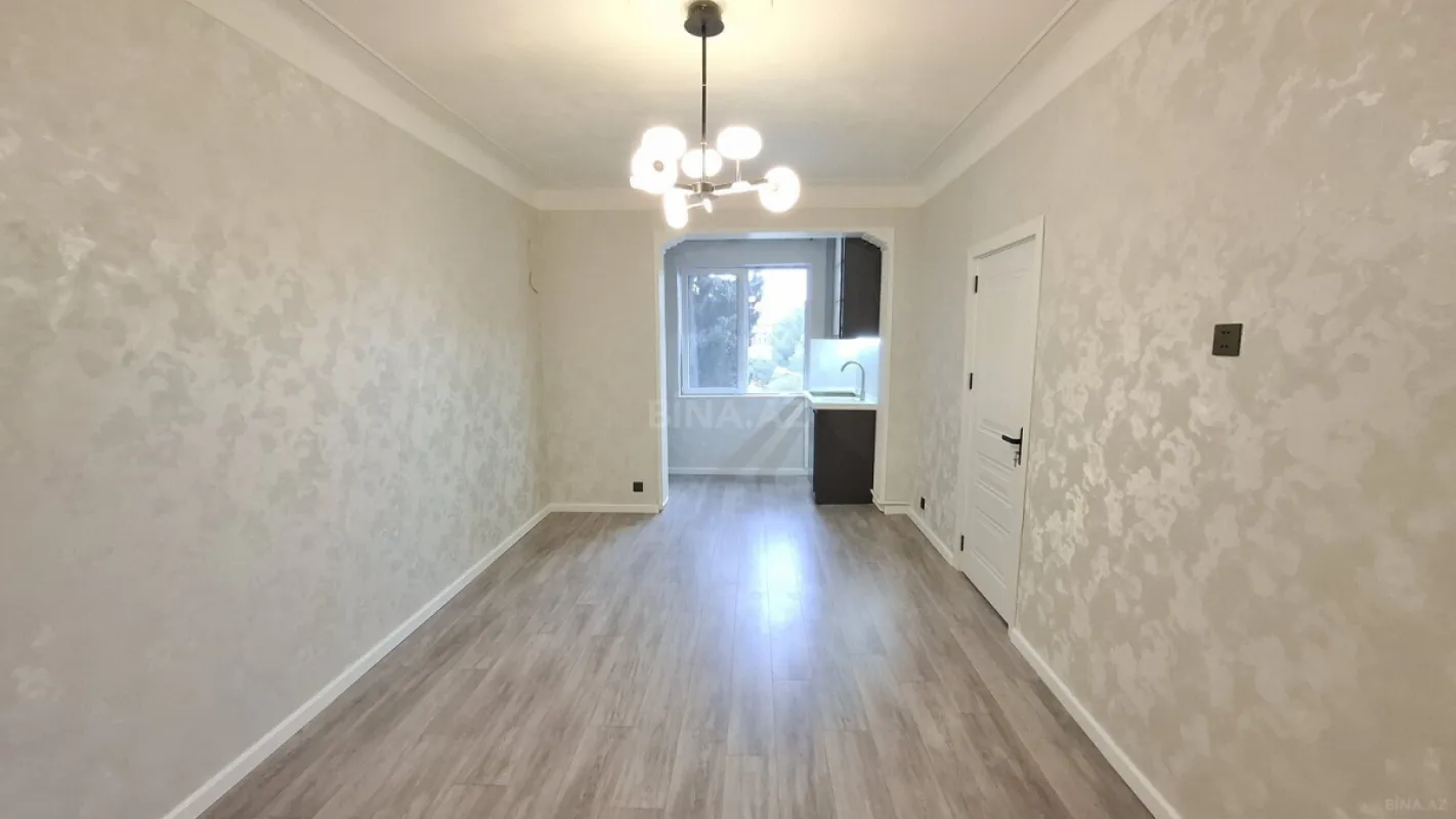 Satılır 2 otaqlı mənzil 42 m²