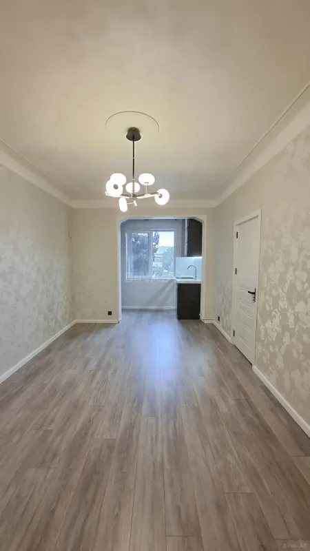 Satılır 2 otaqlı mənzil 42 m²