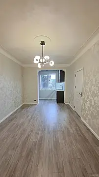 Satılır 2 otaqlı mənzil 42 m²