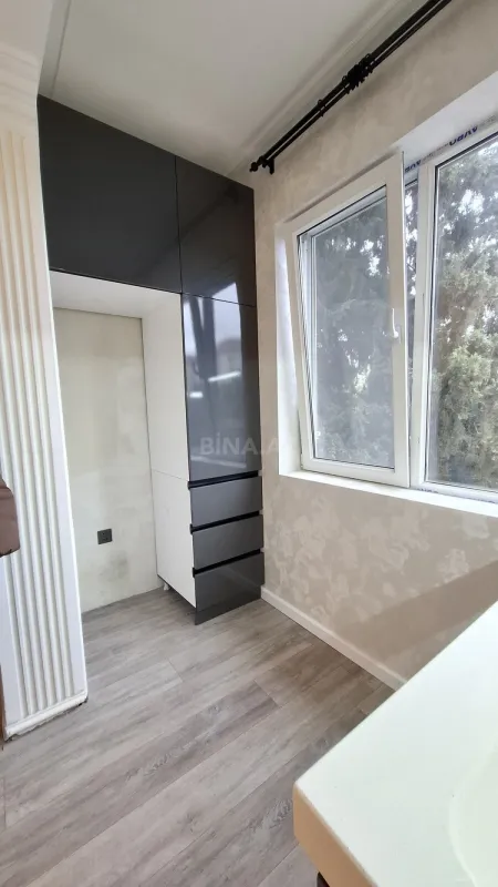 Satılır 2 otaqlı mənzil 42 m²