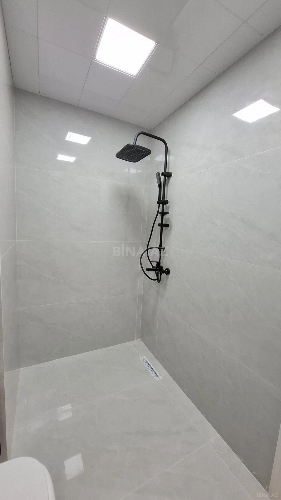 Satılır 2 otaqlı mənzil 42 m²