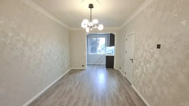 Satılır 2 otaqlı mənzil 42 m²