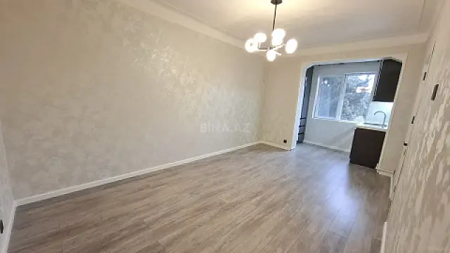 Satılır 2 otaqlı mənzil 42 m²