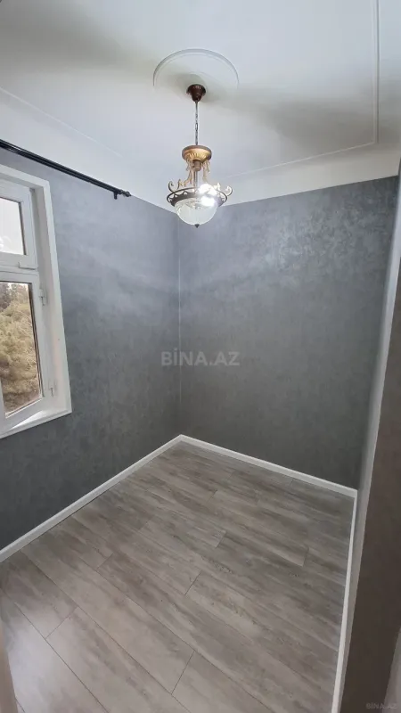 Satılır 2 otaqlı mənzil 42 m²