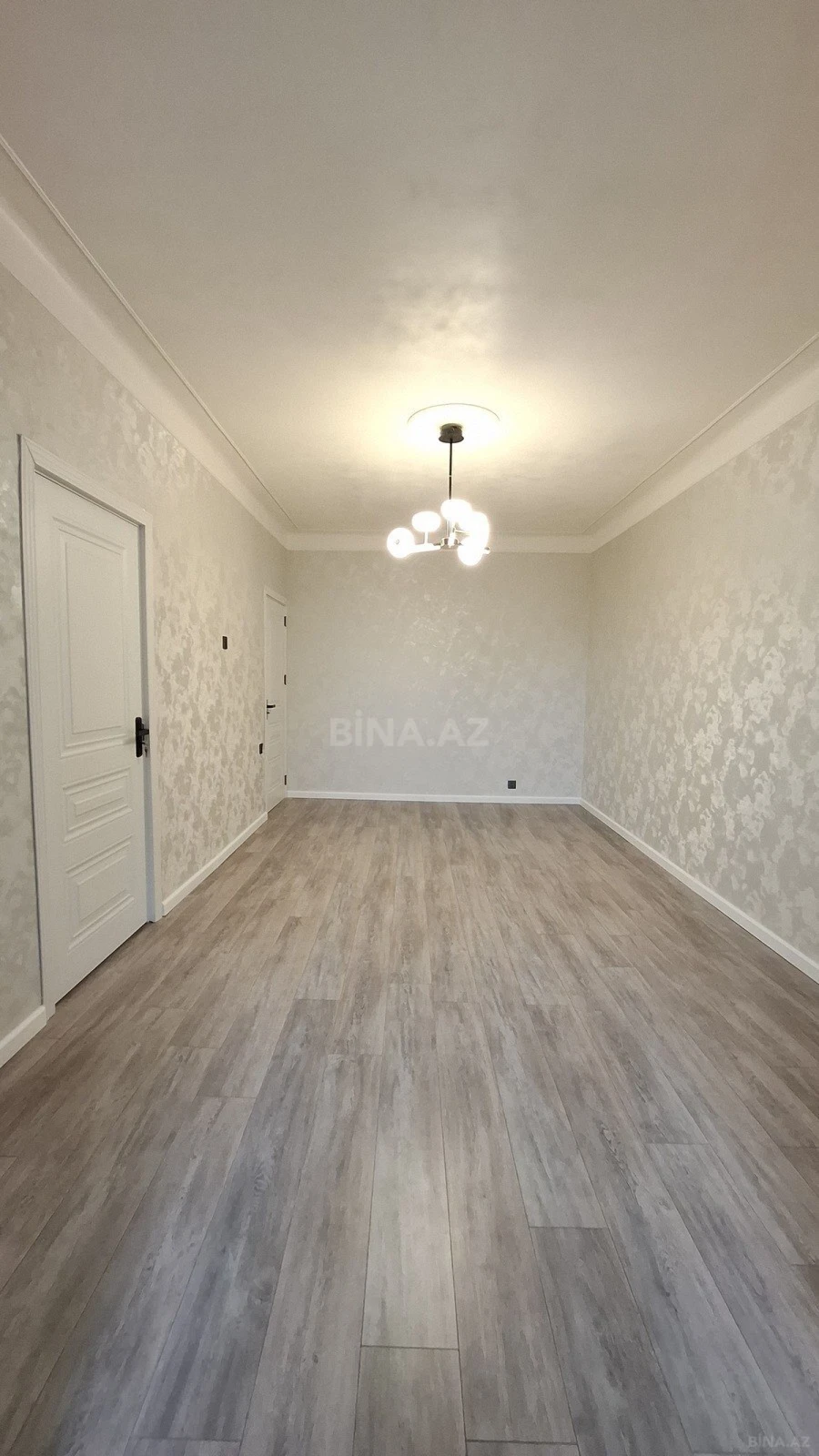 Satılır 2 otaqlı mənzil 42 m²