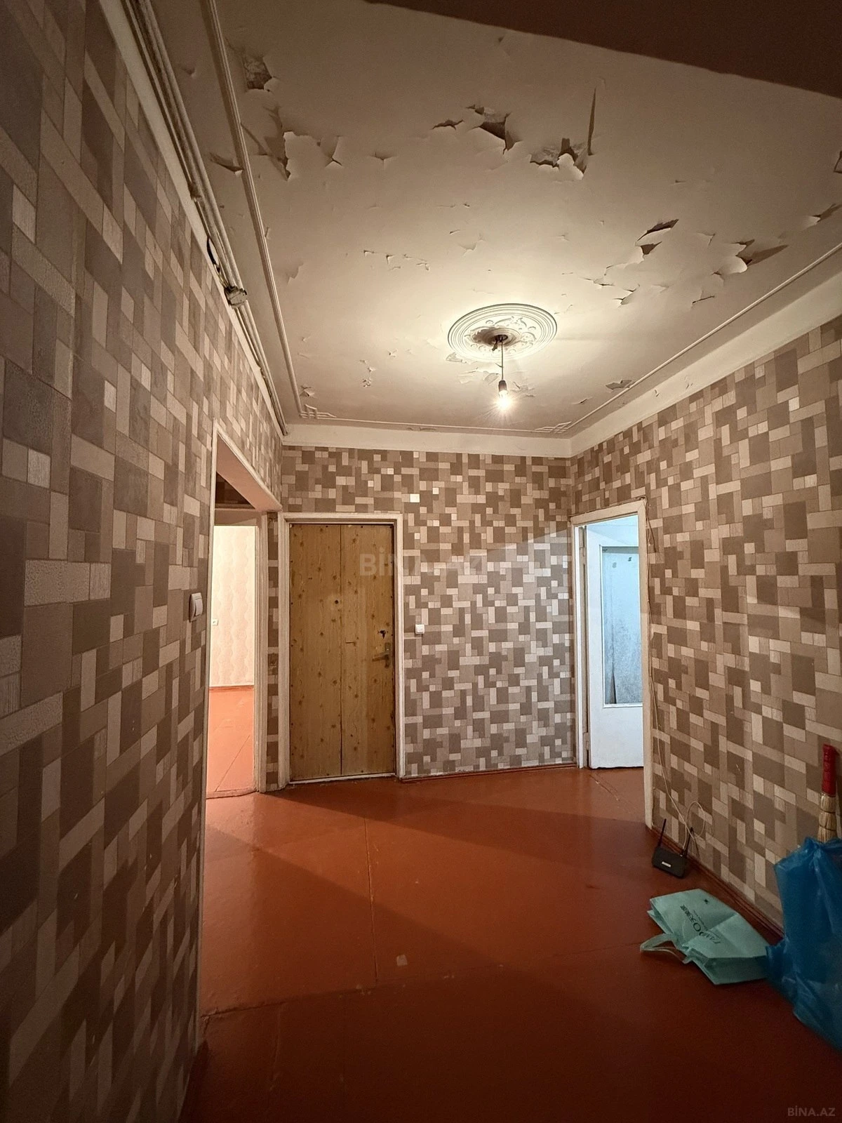Satılır 4 otaqlı mənzil 100 m²