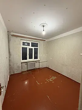 Satılır 4 otaqlı mənzil 100 m²