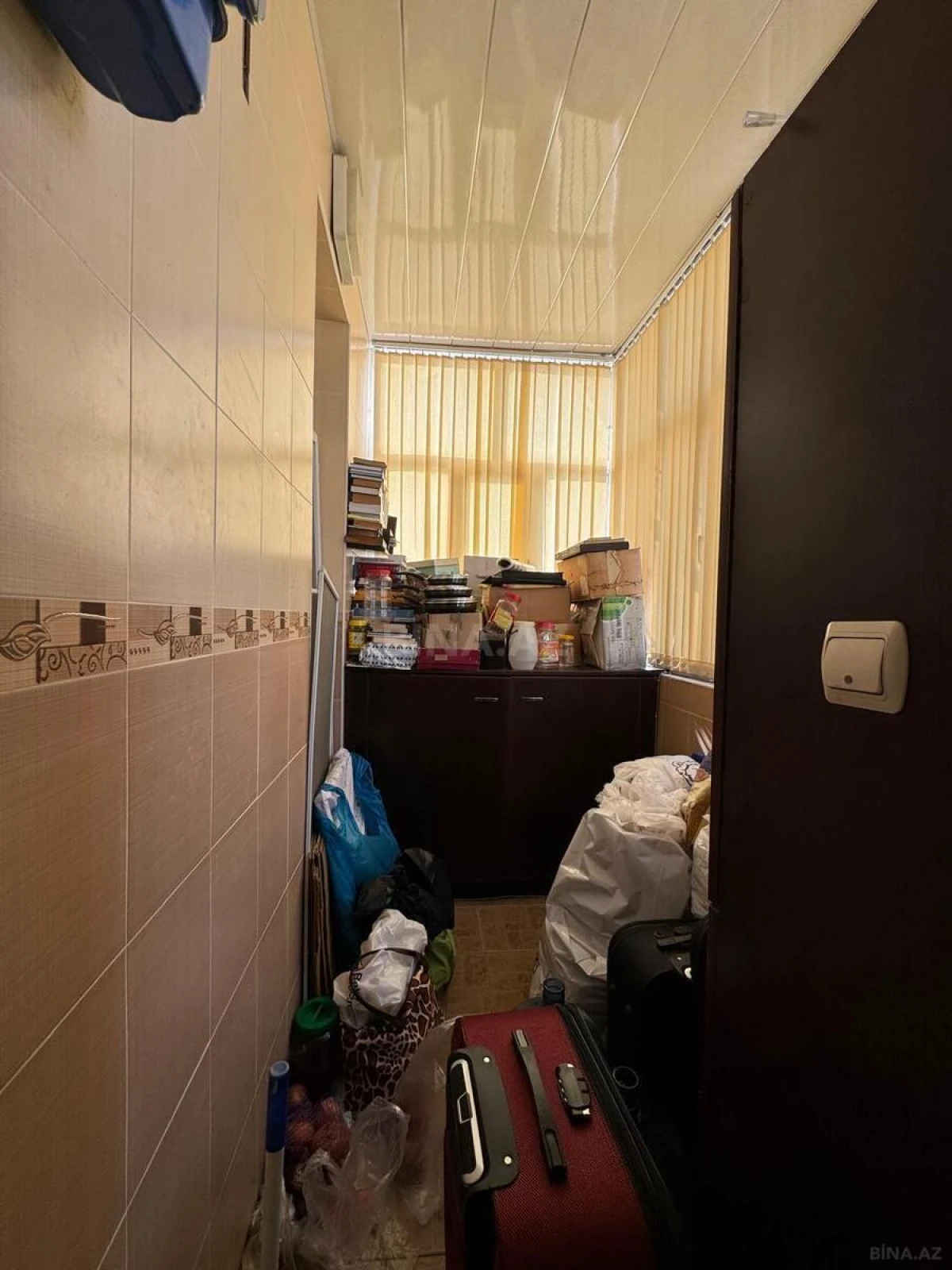 Satılır 2 otaqlı mənzil 90 m²