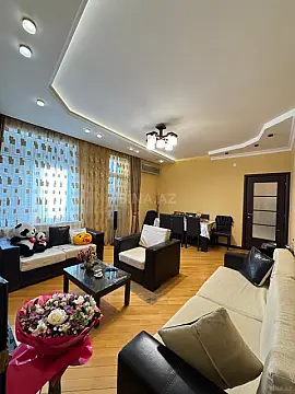 Satılır 2 otaqlı mənzil 90 m²