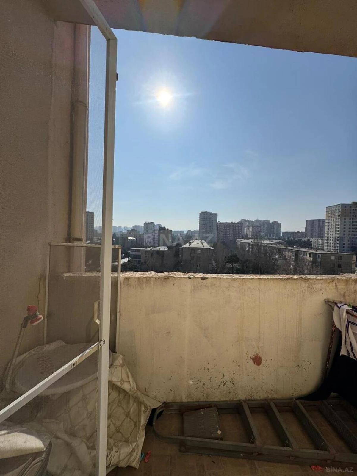 Satılır 2 otaqlı mənzil 90 m²