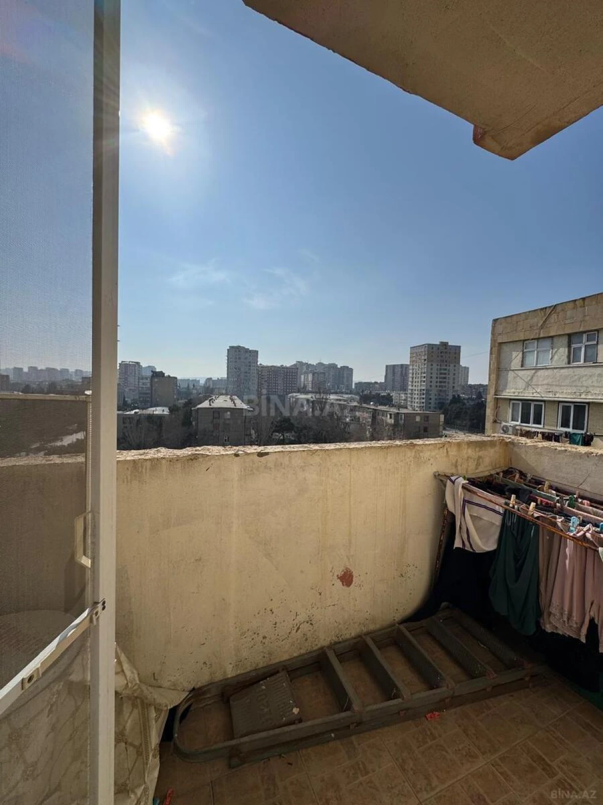 Satılır 2 otaqlı mənzil 90 m²