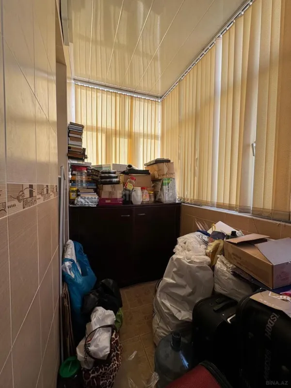 Satılır 2 otaqlı mənzil 90 m²