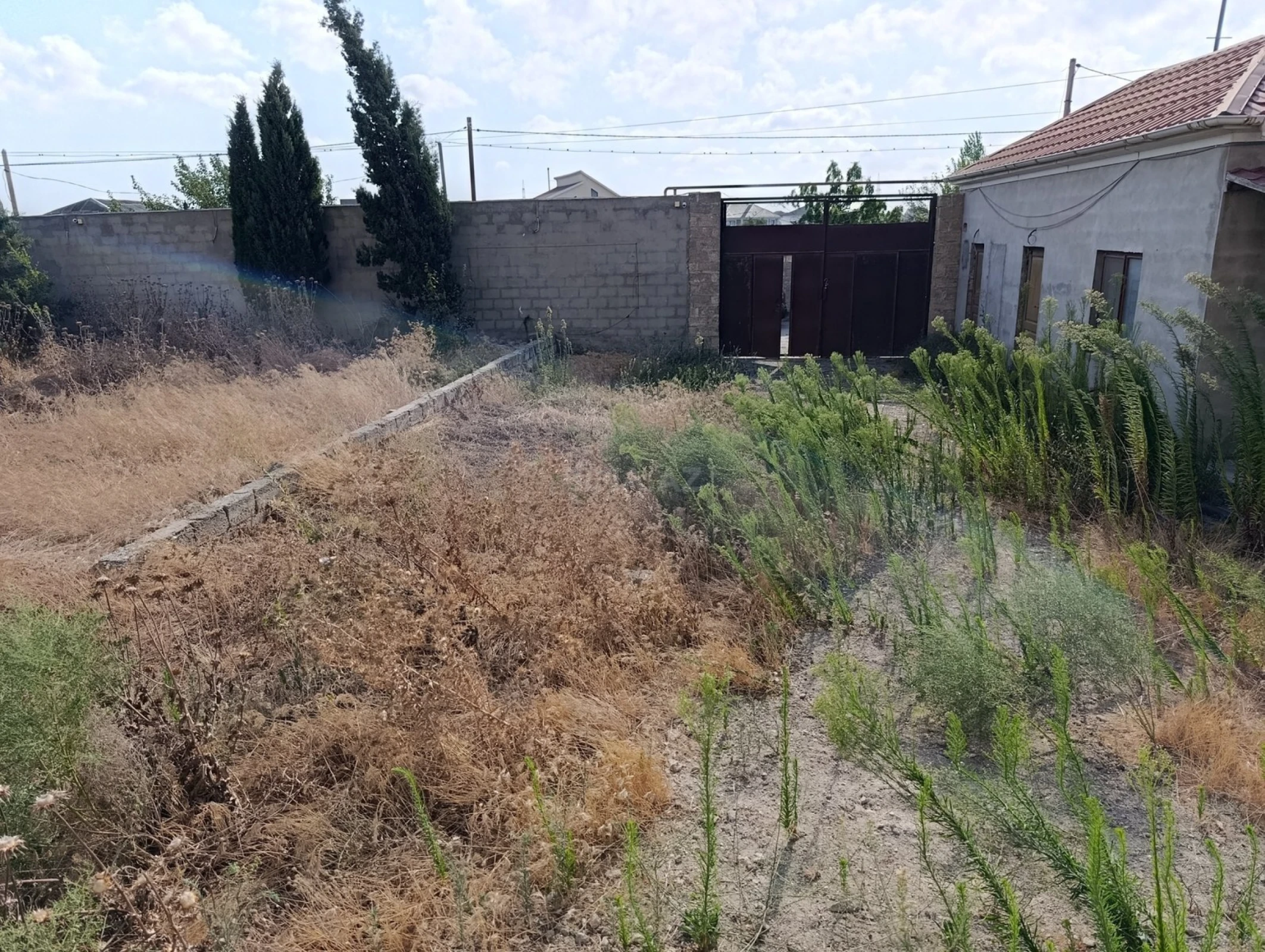 Satılır torpaq sahəsi 8 m²