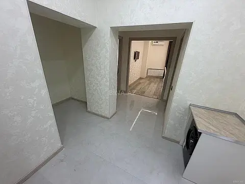 Kirayə verilir 2 otaqlı mənzil 75 m²