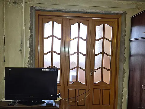 Satılır 2 otaqlı mənzil 45 m²