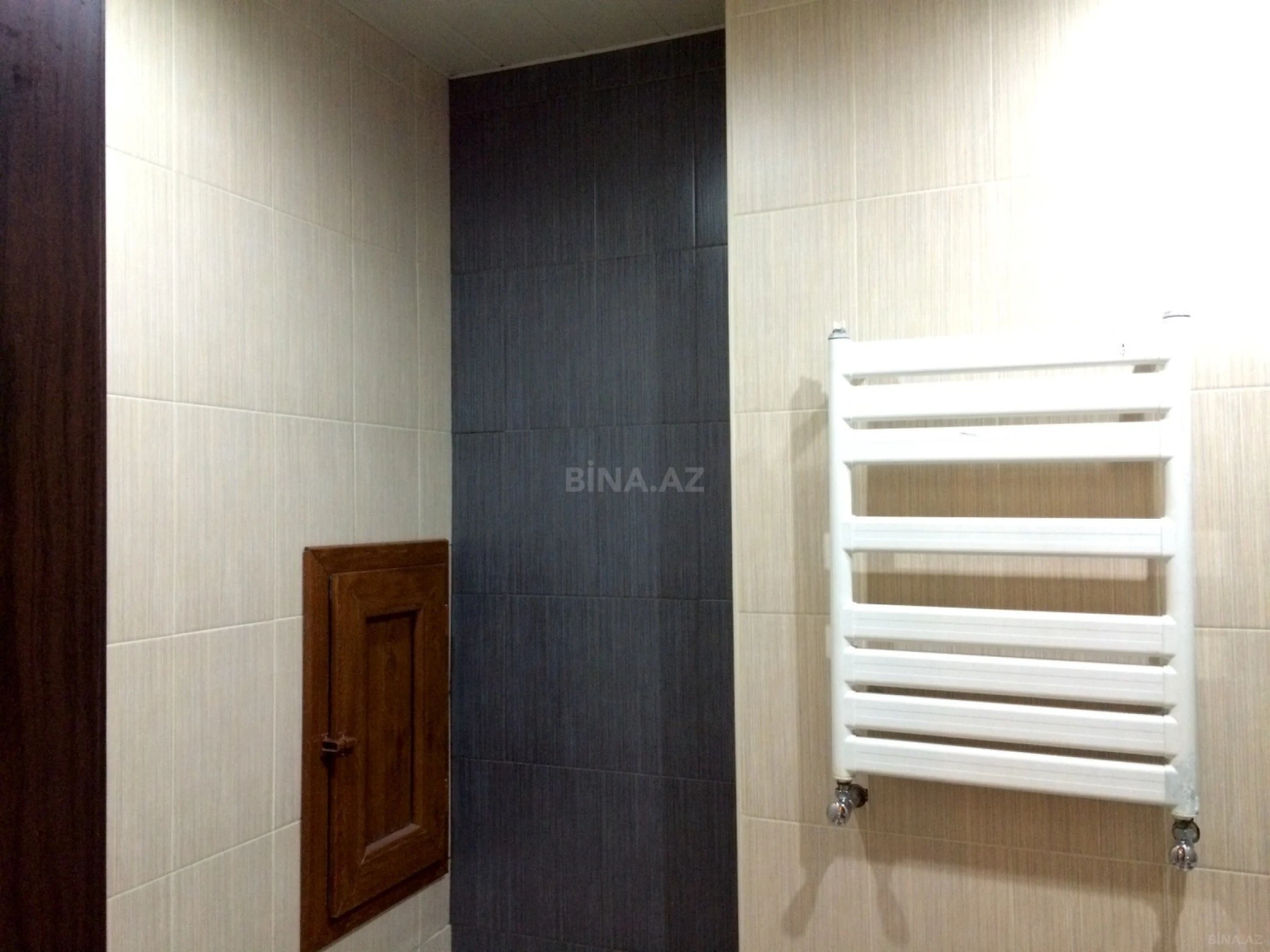 Satılır 3 otaqlı mənzil 117 m²