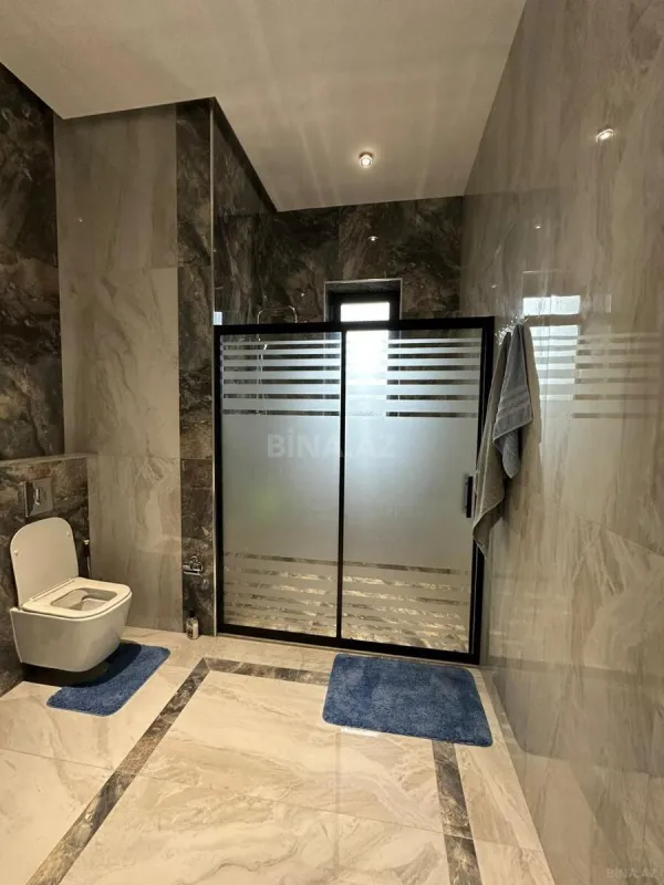 Kirayə verilir 5 otaqlı həyət evi 270 m²