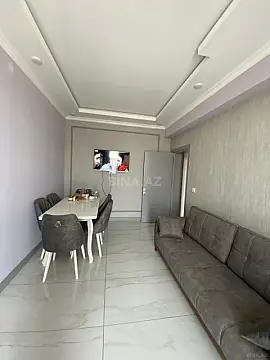 Kirayə verilir 2 otaqlı mənzil 72 m²