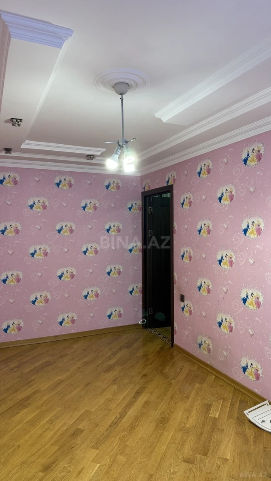 Satılır 4 otaqlı mənzil 85.7 m²