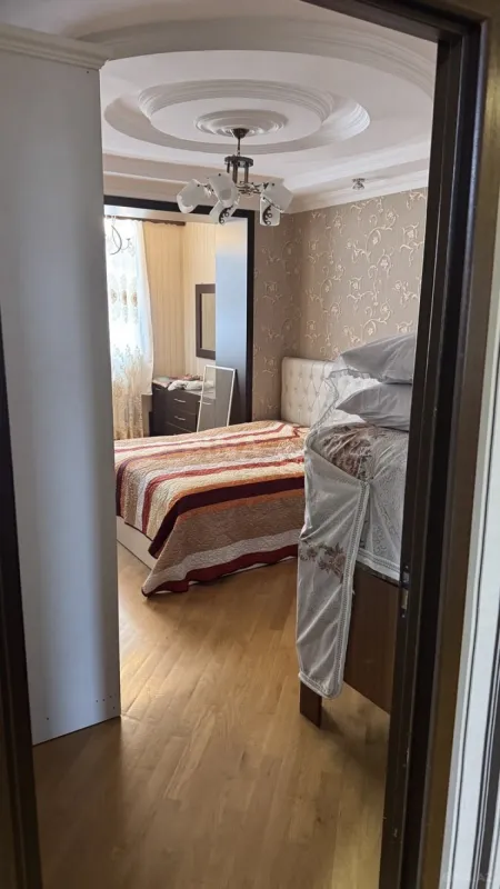 Satılır 4 otaqlı mənzil 85.7 m²