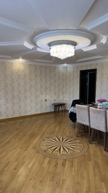 Satılır 4 otaqlı mənzil 85.7 m²