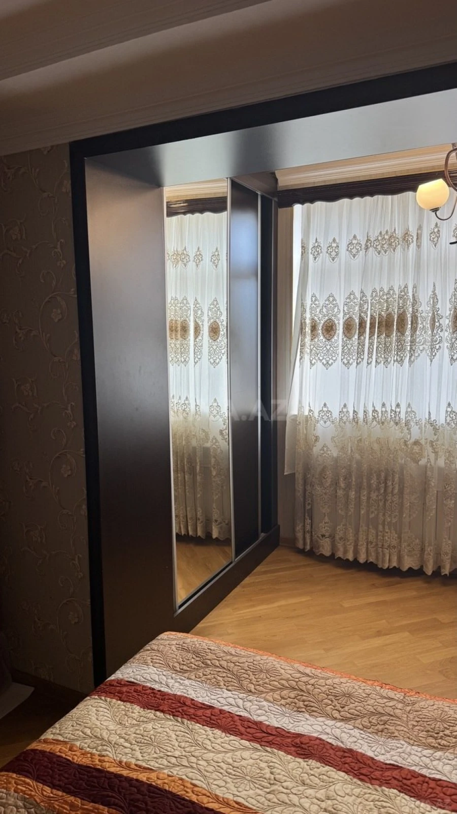 Satılır 4 otaqlı mənzil 85.7 m²